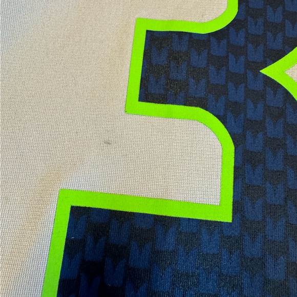 Seahawks Russell Wilson jersey - Picture 3 of 6